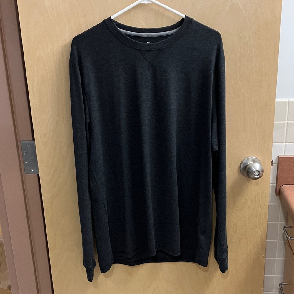 Free fly long sleeve shirt
